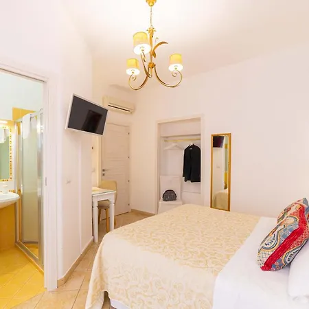 Dionisio Bed & Breakfast 3*